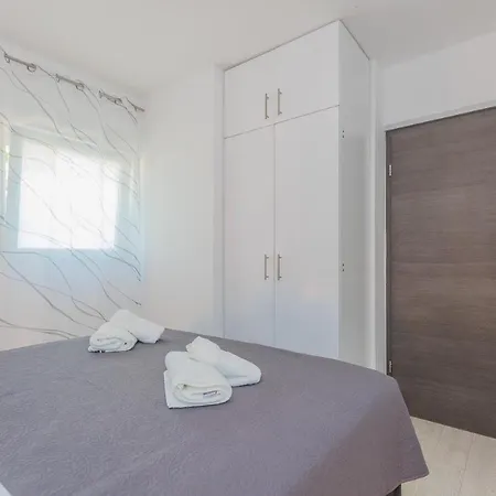 Appartamento Ema Zara